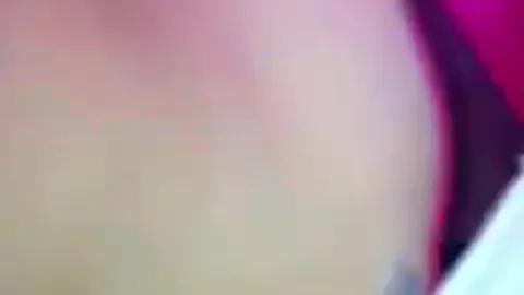 Genç bakıcı ilk kez gizli aşkını yaşadı