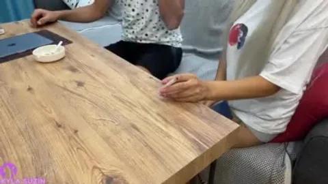 Kapıda Kalan Komşumun Karısıyla Yaşananlar